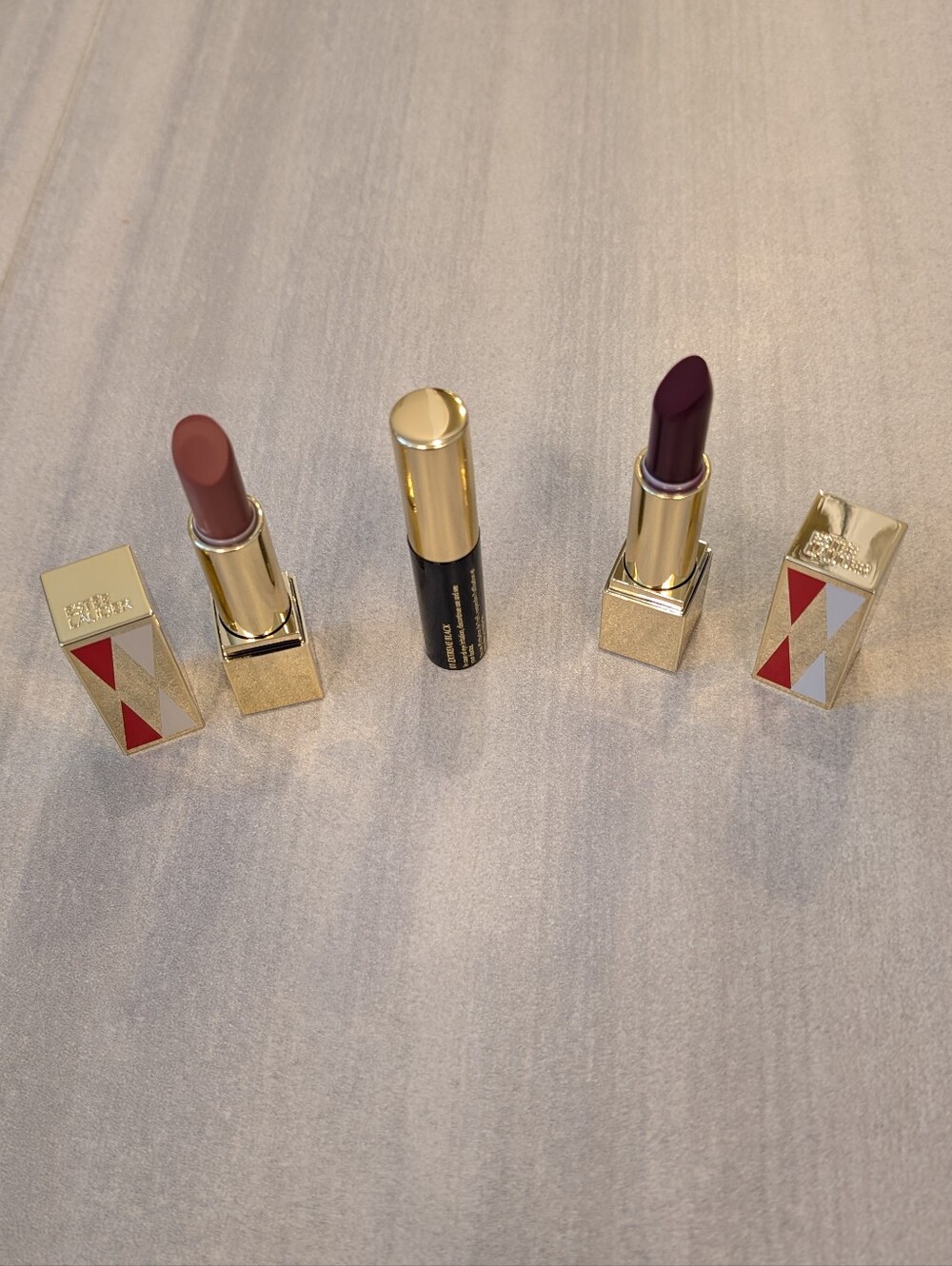 Estee Lauder Lipstick And Mascara Trio Set
